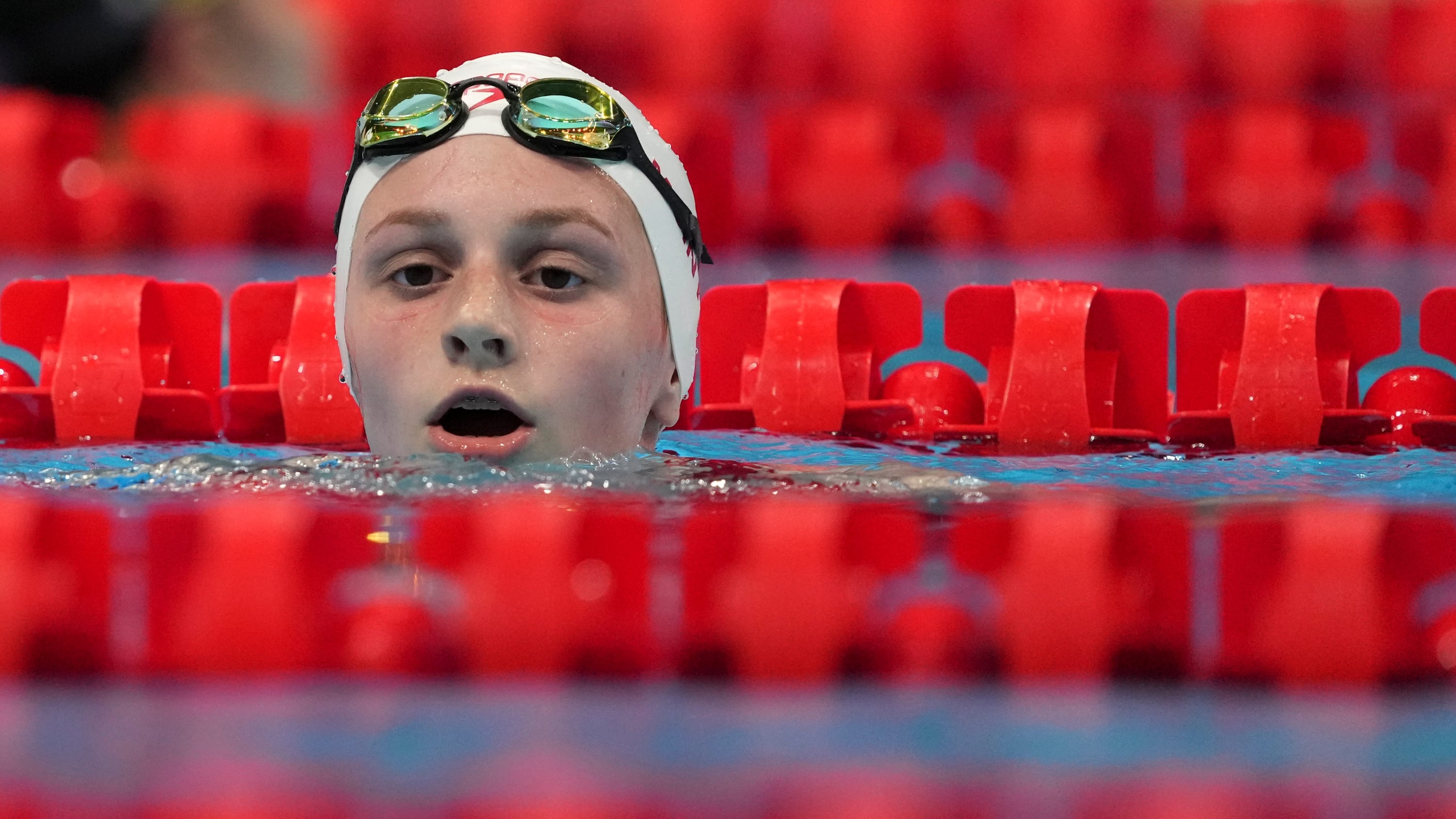 Summer Mcintosh Claims Silver In Women S M Freestyle Final Cbc Ca