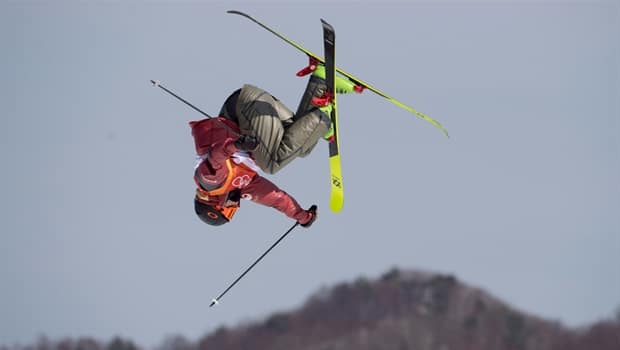 Slopestyle skiers hit 3-story jumps at 70km/h | CBC.ca