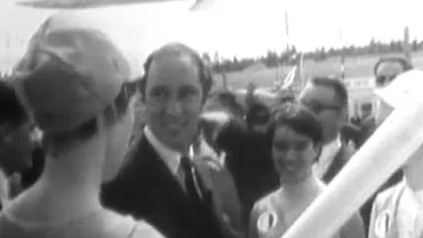 Trudeaumania The Rise to Power of Pierre Elliott Trudeau