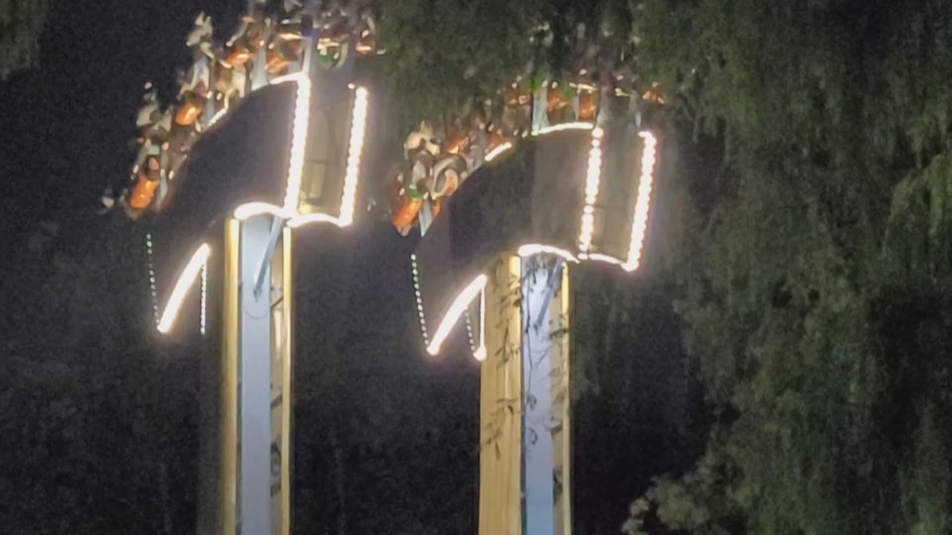 A Malfunctioning Canadian Amusement Park Ride Got Stuck Upside Down For ...