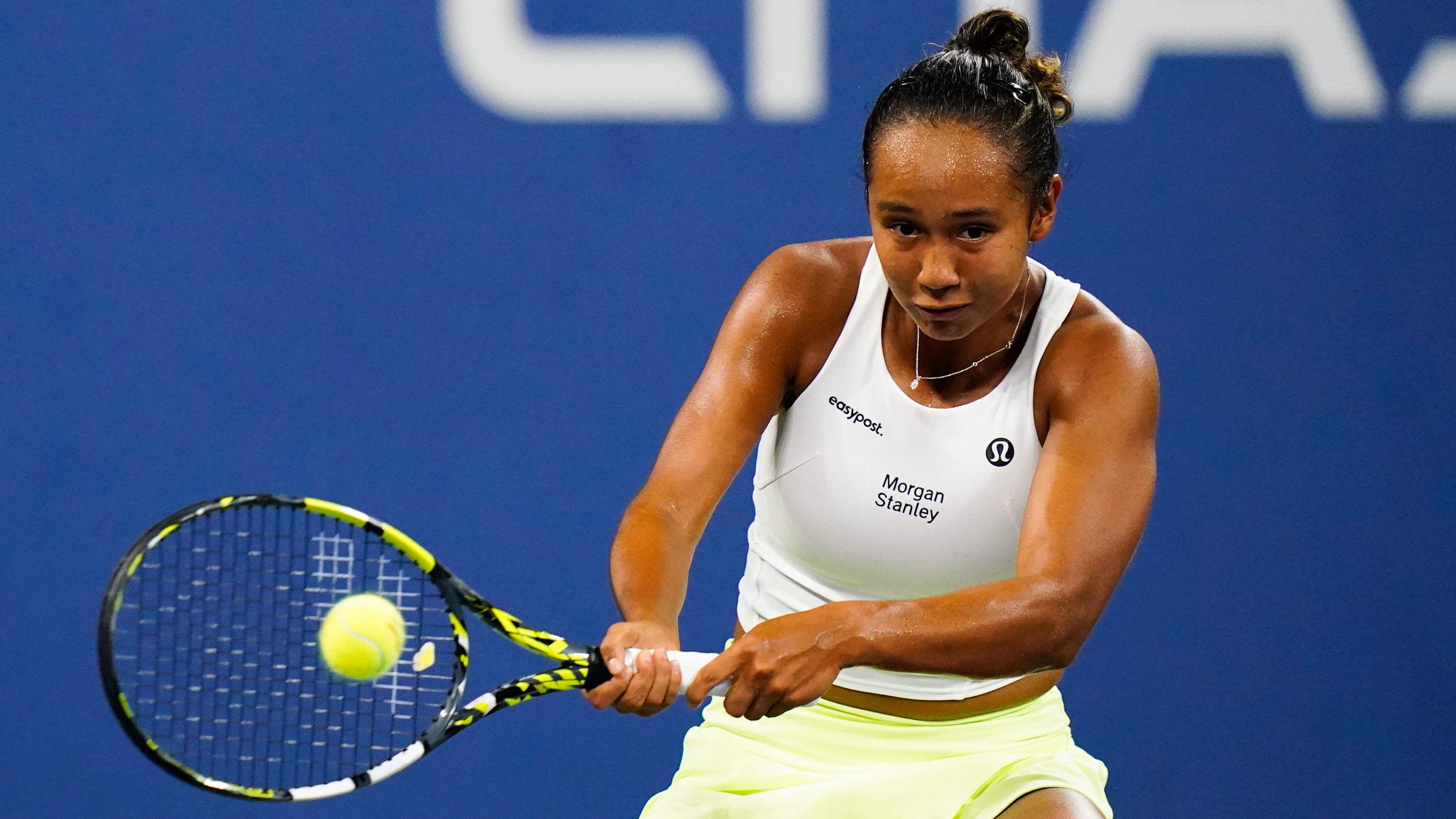 Leylah Fernandez kicks off U.S. Open tournament with a straight sets ...