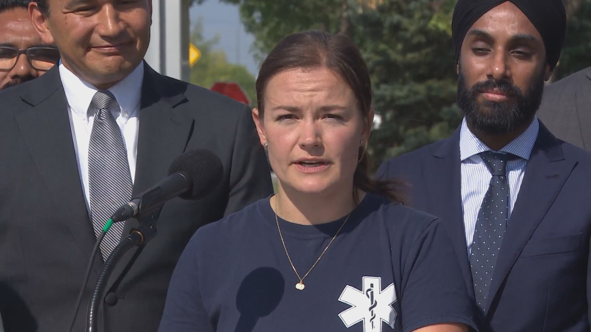 Manitoba Ndp S Pledge To Hire 200 Paramedics Reopen Seven Oaks Er Endorsed By Paramedics