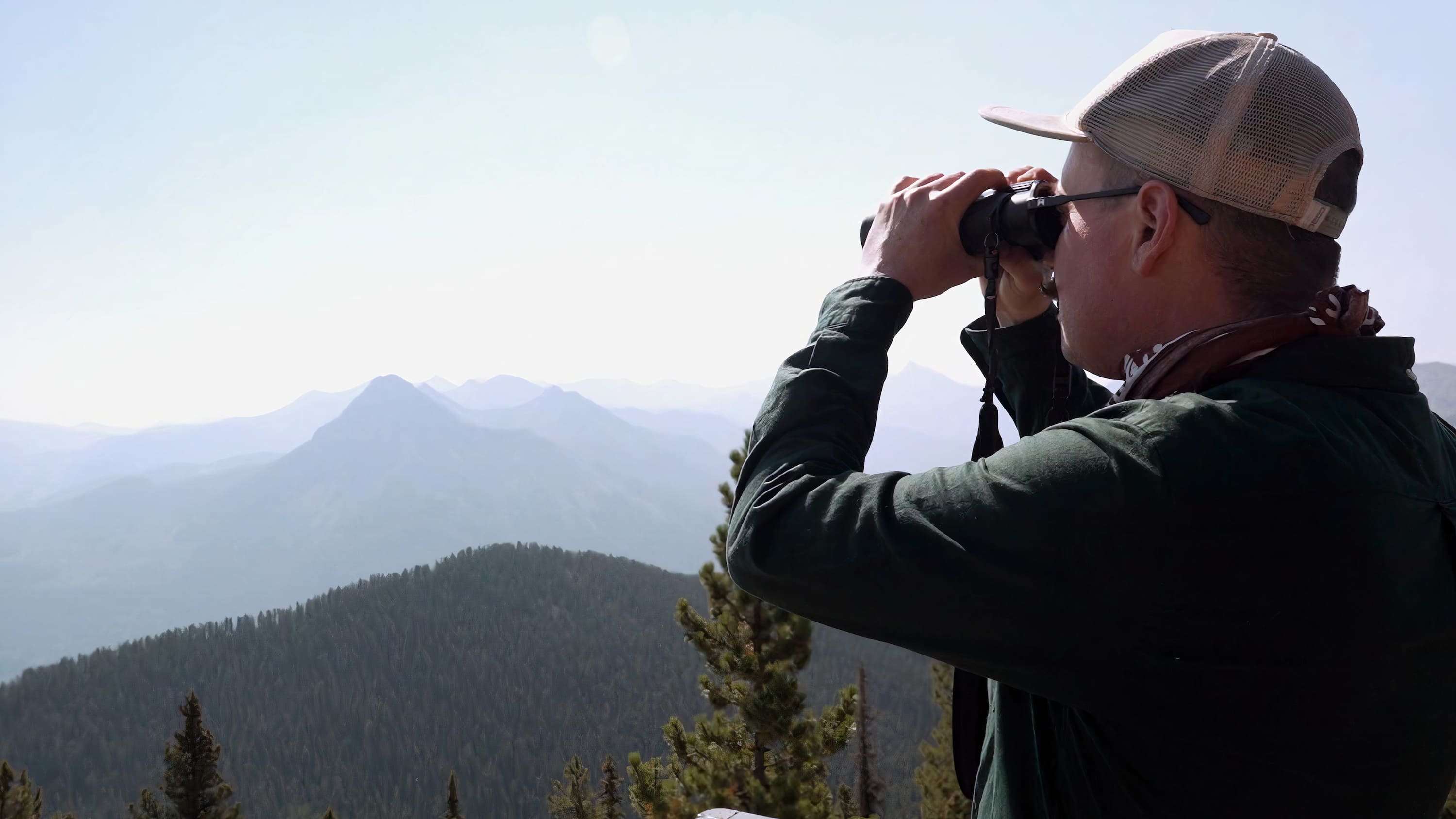 a-day-in-the-life-of-a-fire-lookout-in-alberta-cbc-ca