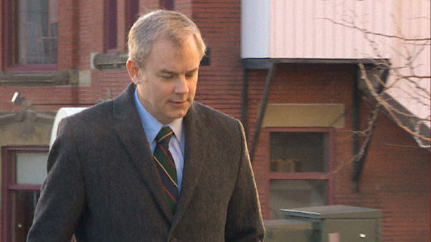 Dennis Oland's murder trial prepares for closing arguments | CBC News