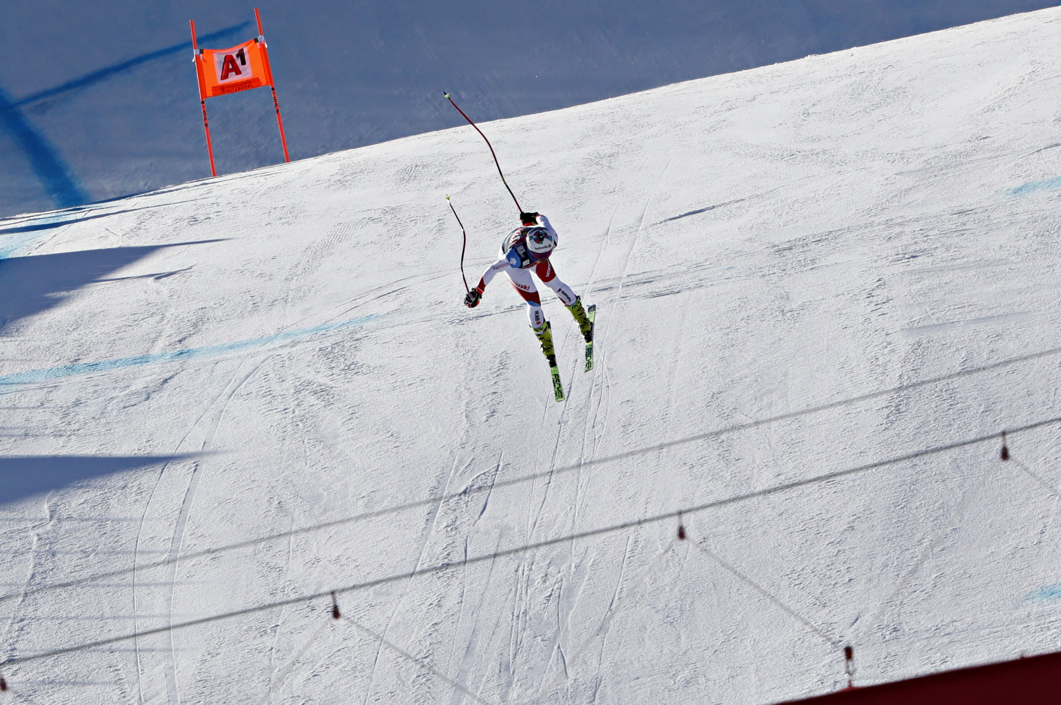 Feuz earns 1st Kitzbuhel win in downhill marred by crashes CBC Sports