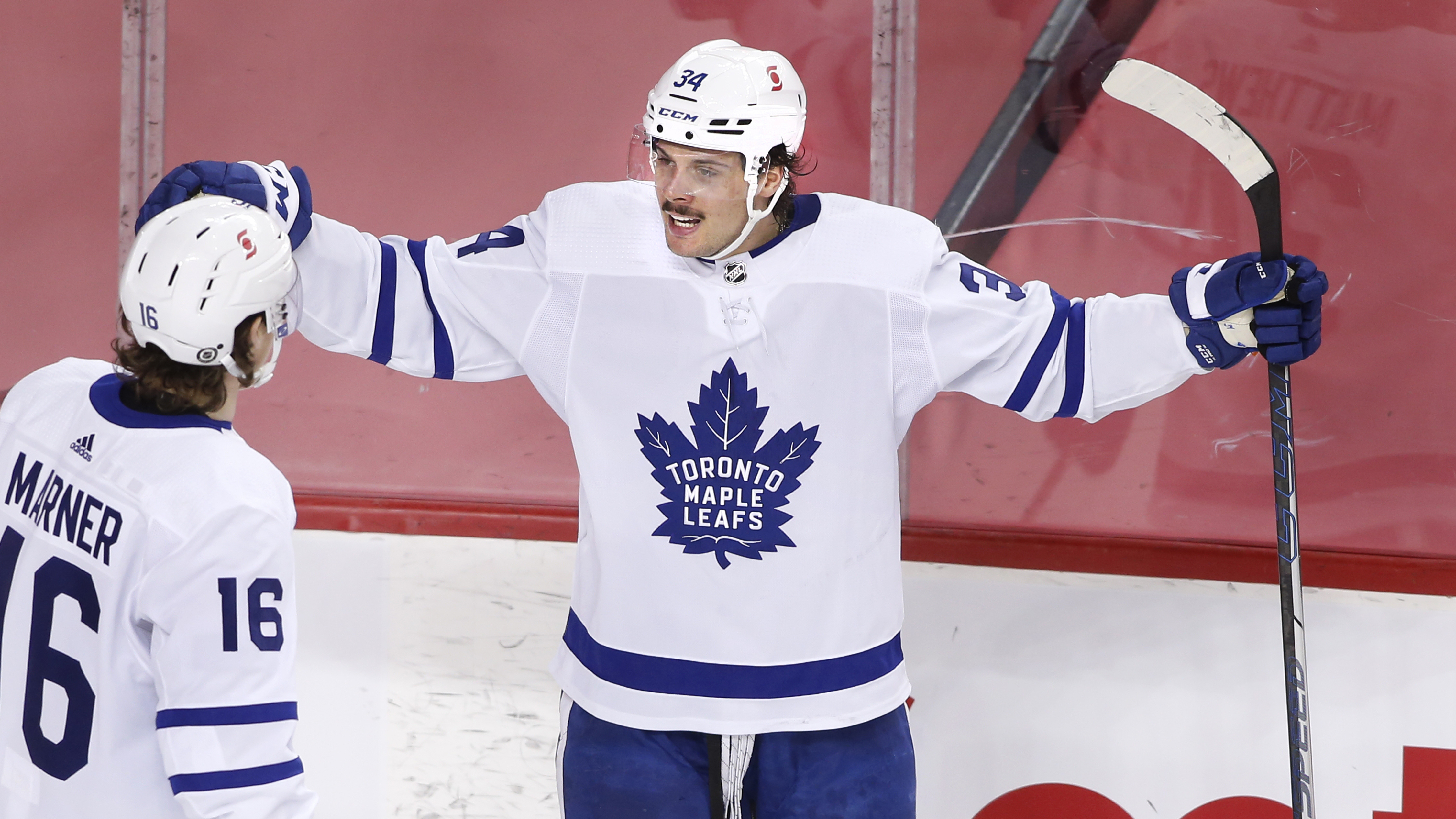 Matthews Masterful Marker Helps Maple Leafs Clip Canadiens To Clinch Playoffs Cbc Sports