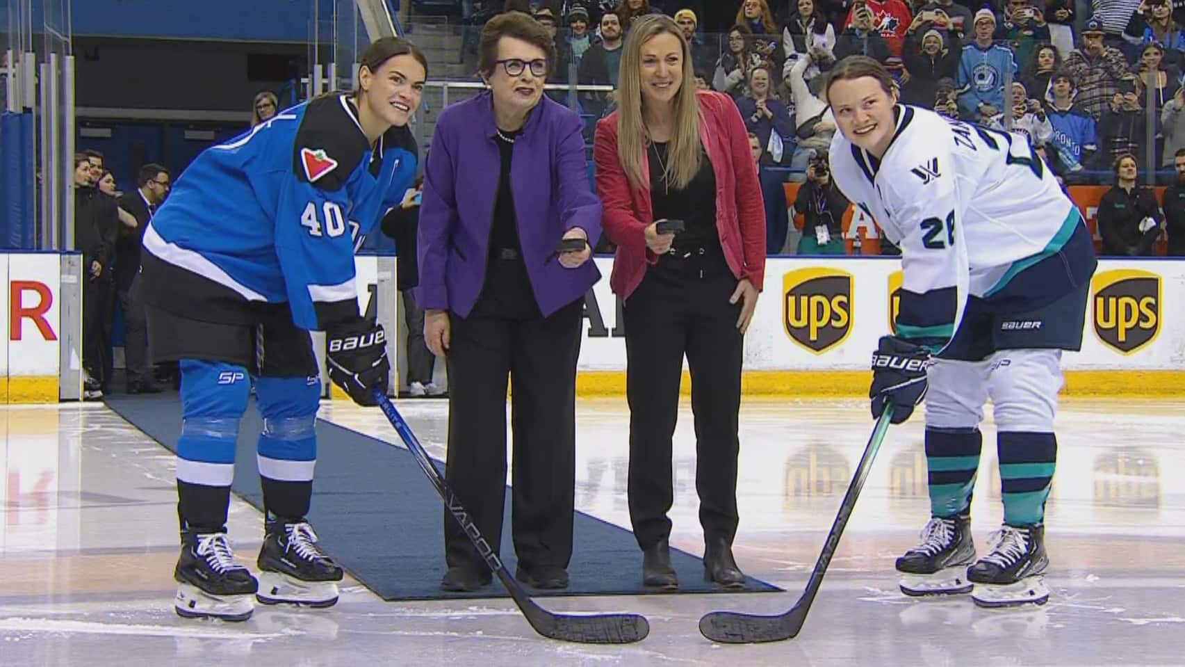 Billie Jean King drops ceremonial opening puck for 1st PWHL game | CBC.ca