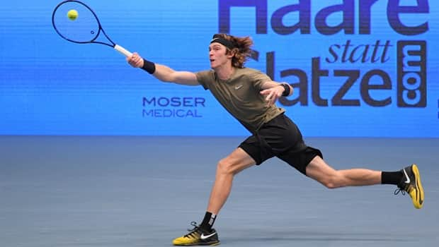 Rublev Falls to Sinner in Vienna Tournament Semifinal