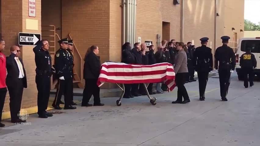 Orlando Officer S Flag Draped Coffin Cbc News