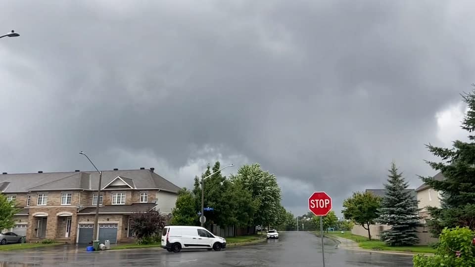 Possible tornado in Barrhaven | CBC.ca