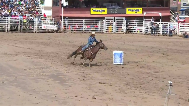 Mary Walker wins barrel racing, advances to Championship Sunday | CBC.ca