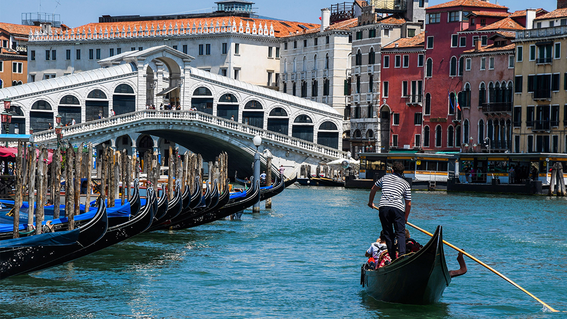 tony-green-on-the-effects-of-mass-tourism-in-venice-italy-youtube