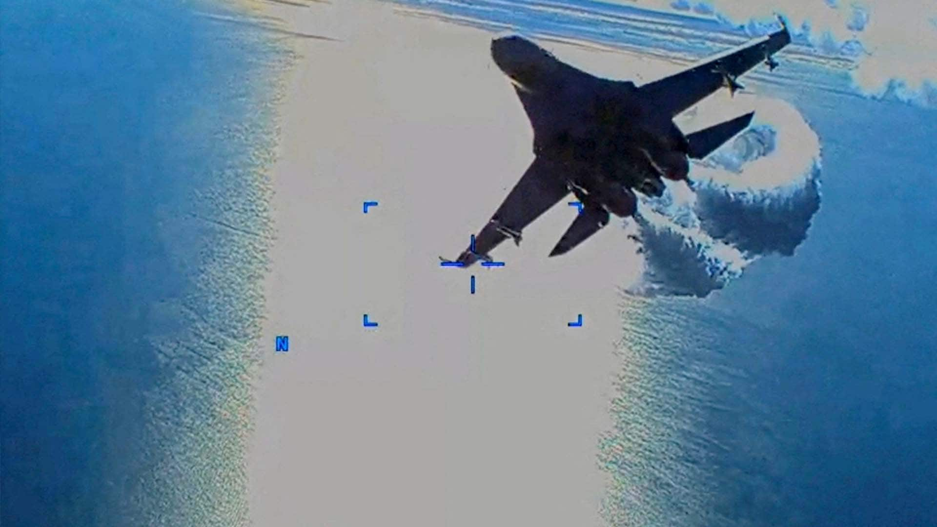 U.S. Releases Video Of Russian Jet Dumping Fuel On Drone | CBC.ca