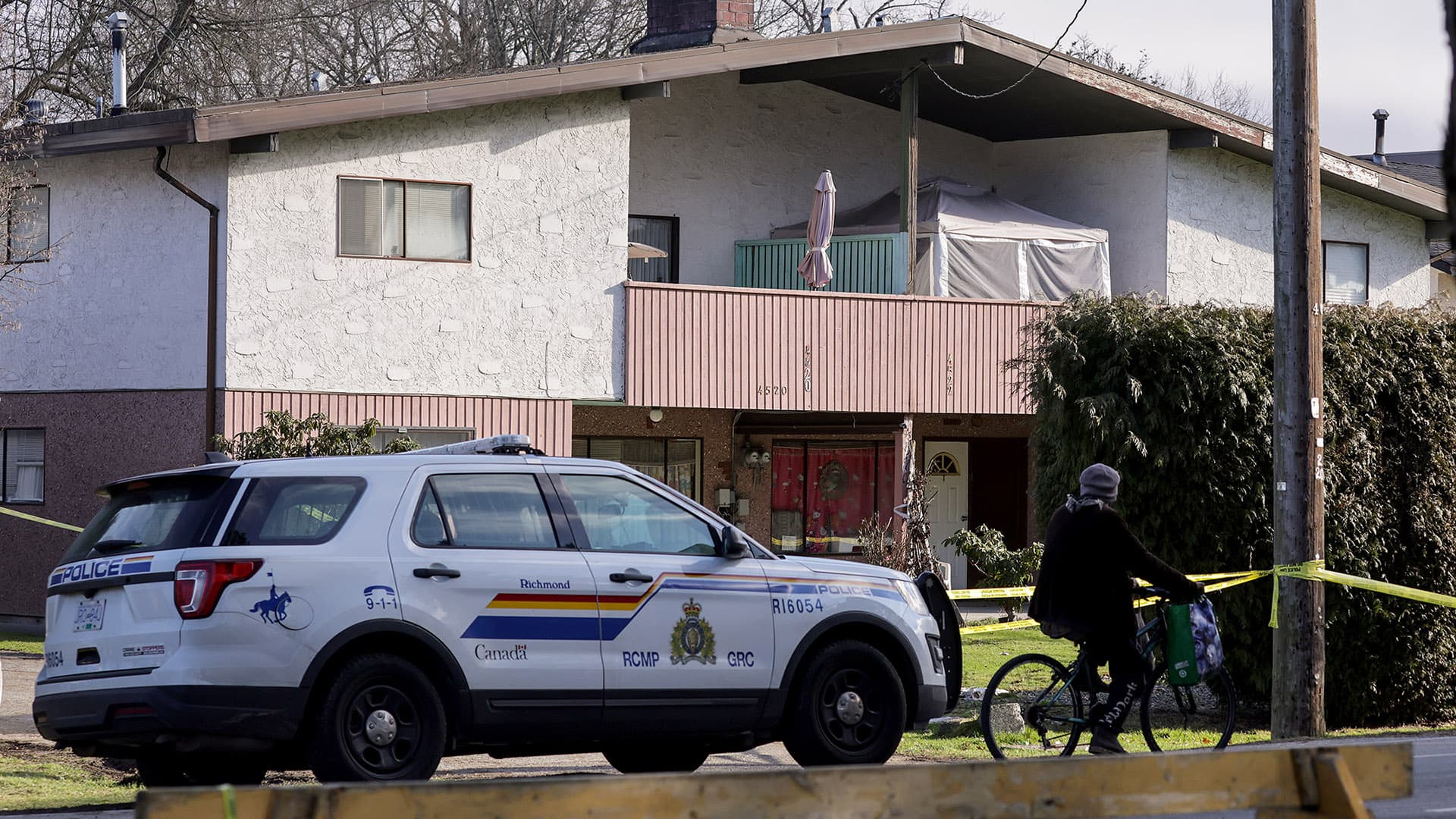 4 People Found Dead Inside Richmond, B.C. Home | CBC News