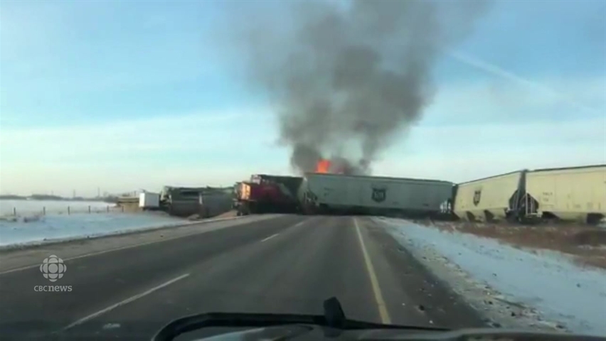 No injuries when train hauling grain derails in fiery crash north of ...