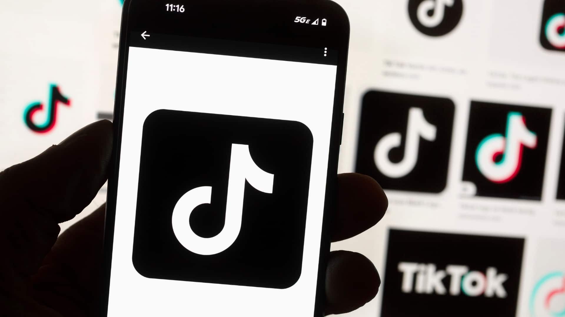 TikTok Users Beware: This Is How Hackers Can Send Dangerous Videos To Your  iPhone Or Android