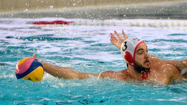 Canada uses late surge to tie Montenegro in water polo | CBC Sports