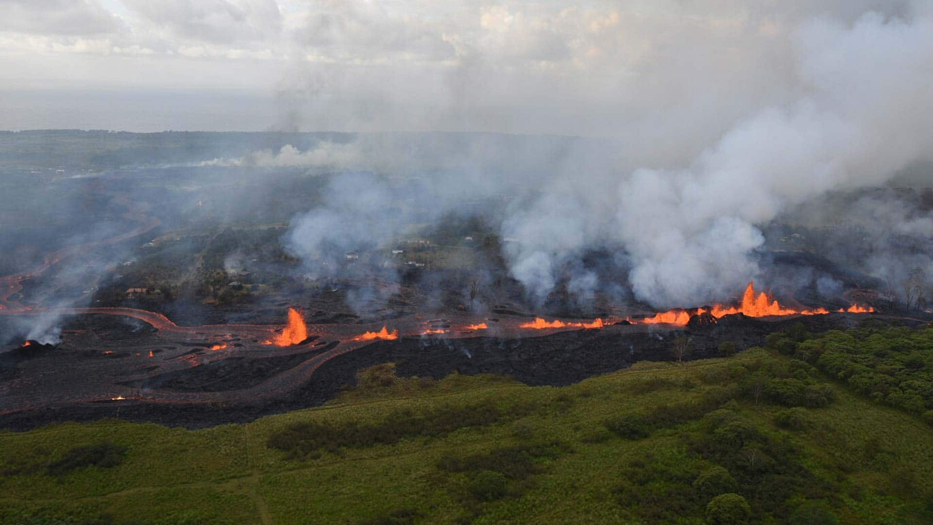 New threats to Hawaii from Kilauea volcano | CBC.ca