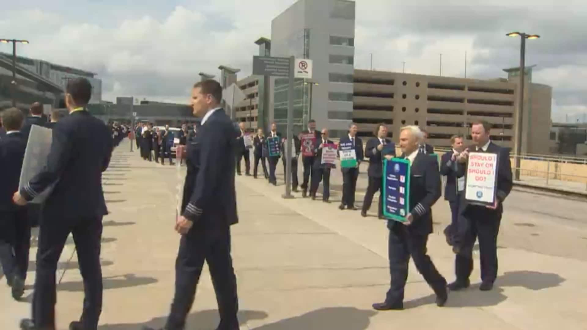 WestJet strike: Why you may want to think twice before changing a flight