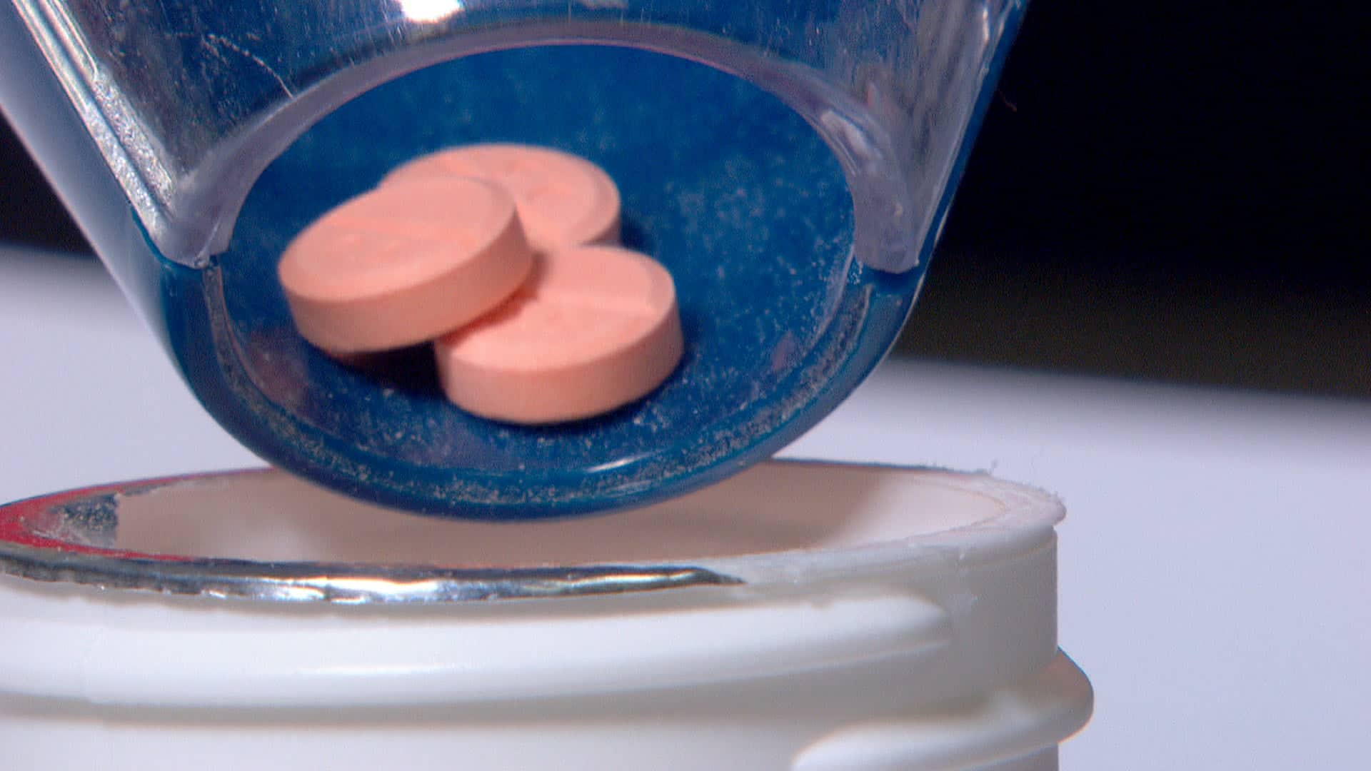 1-in-4-seniors-in-new-brunswick-takes-sleeping-pills-a-new-study-is