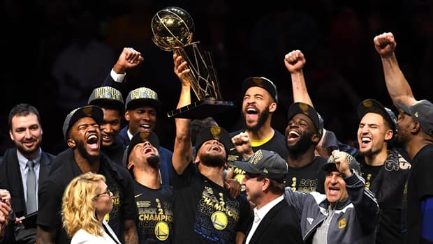 Photos: Golden State Warriors celebrate after sweeping San Antonio