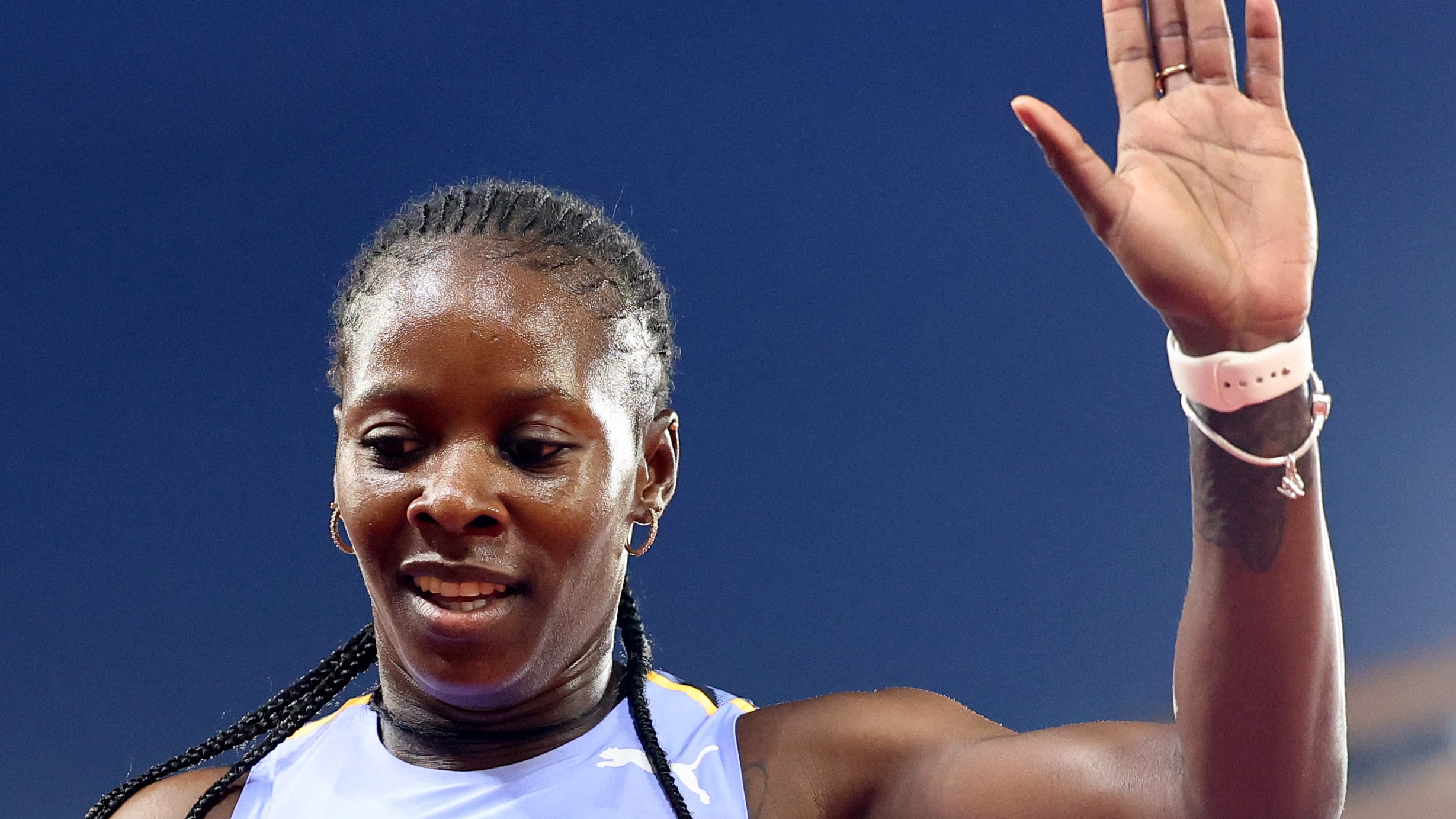 Shericka Jackson cruises to an easy women's 200m victory in Zurich | CBC.ca