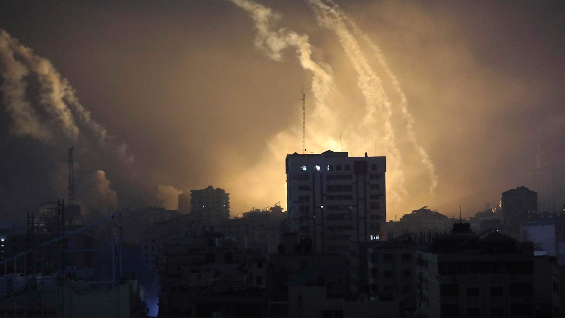Gaza Internet Connectivity Decimated as Israel Bombs
