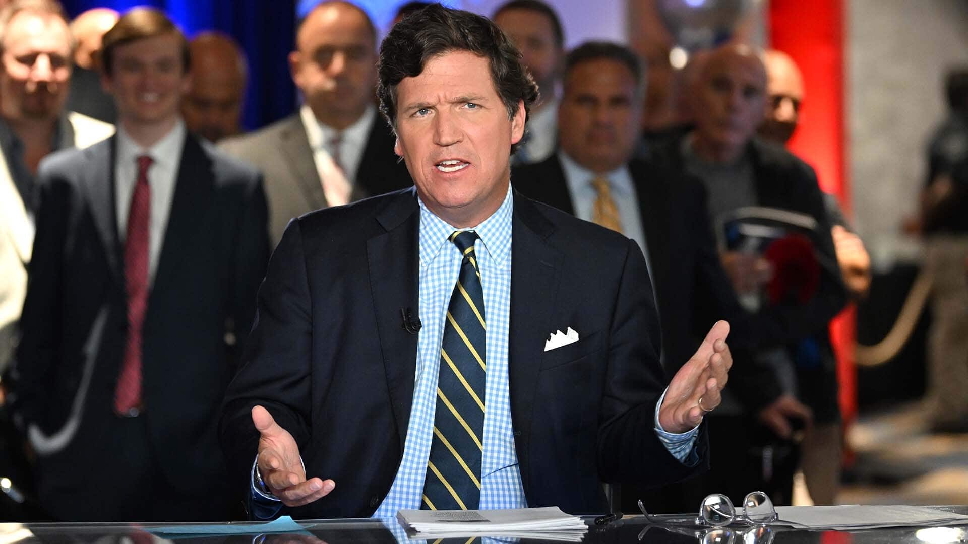 Tucker Carlsons Fox News and Tucker Carlson part ways | CBC.ca