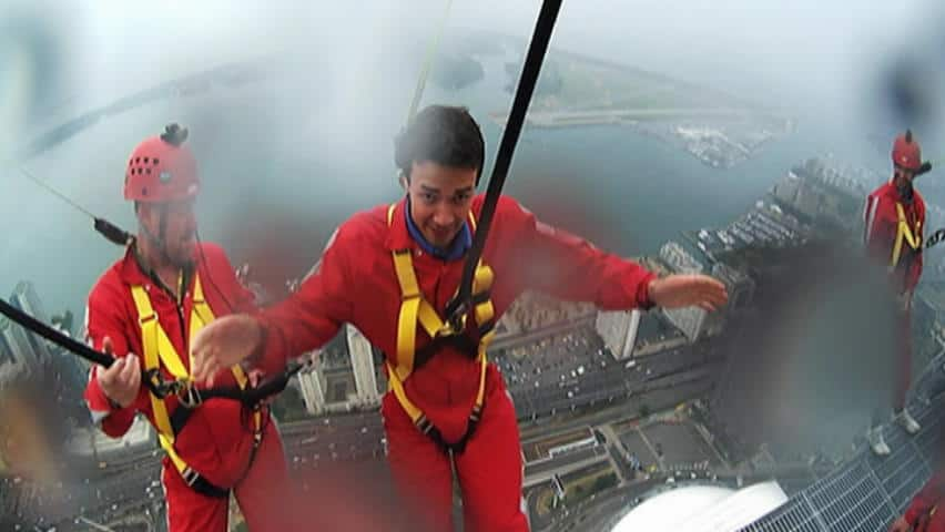 CN Tower's EdgeWalk - CBC Player