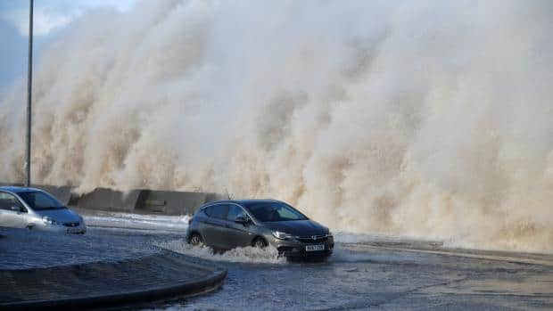 Treacherous weather hits Europe | CBC.ca